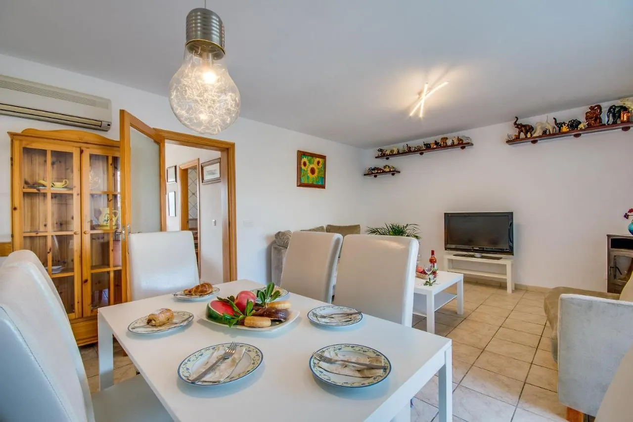 Vakantiehuis Ideal Property Mallorca - Ca Na Nicole Villa Alcúdia Spanje